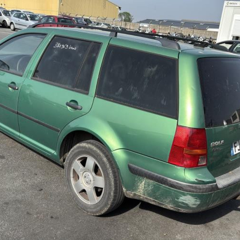 Pare choc avant VOLKSWAGEN GOLF 4 Photo n°4