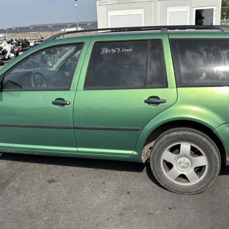 Pare choc avant VOLKSWAGEN GOLF 4 Photo n°6
