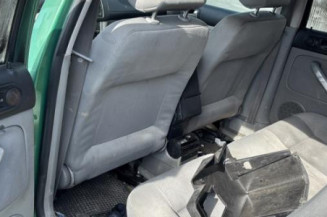 Pare choc avant VOLKSWAGEN GOLF 4