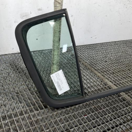 Custode arriere droit (porte) RENAULT CLIO 3
