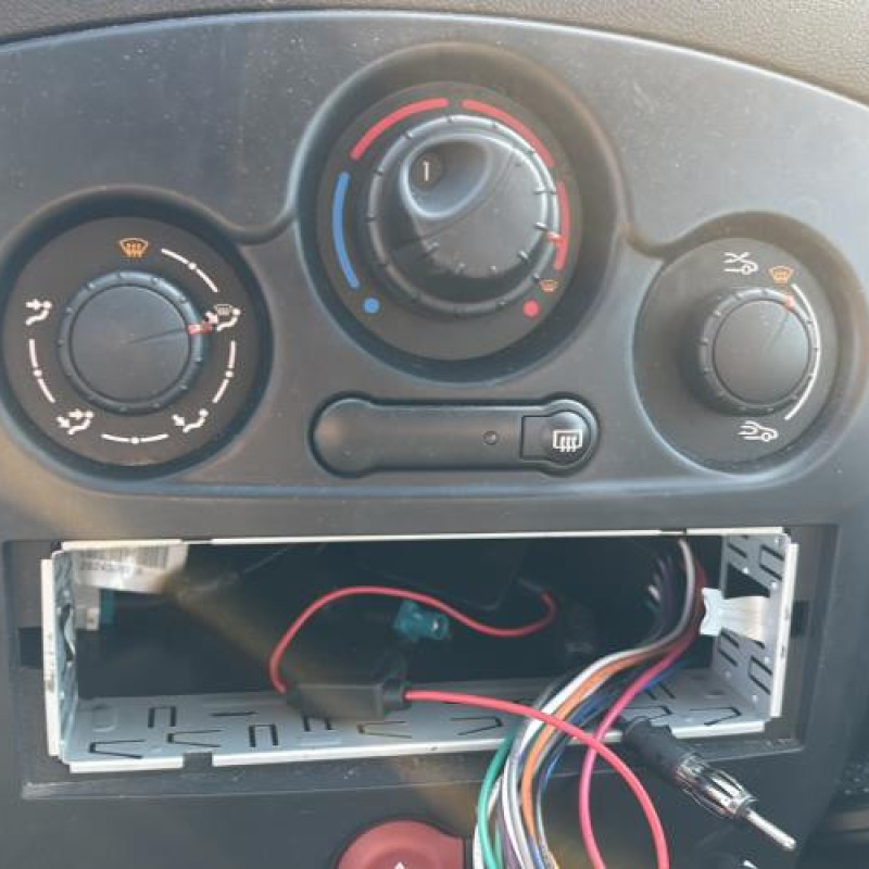 Cremaillere assistee RENAULT CLIO 3 Photo n°20