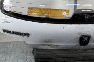 Malle/Hayon arriere PEUGEOT 106