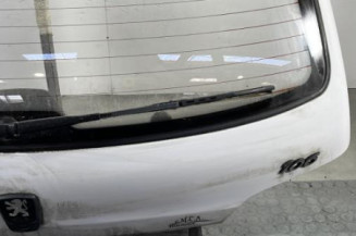 Malle/Hayon arriere PEUGEOT 106