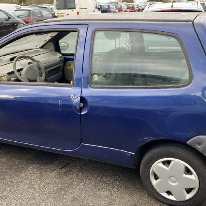 Pare choc avant RENAULT TWINGO 1 Photo n°12