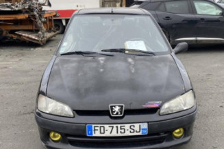 Porte avant gauche PEUGEOT 106