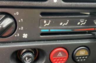 Porte avant gauche PEUGEOT 106