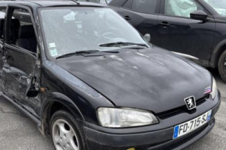 Porte avant gauche PEUGEOT 106