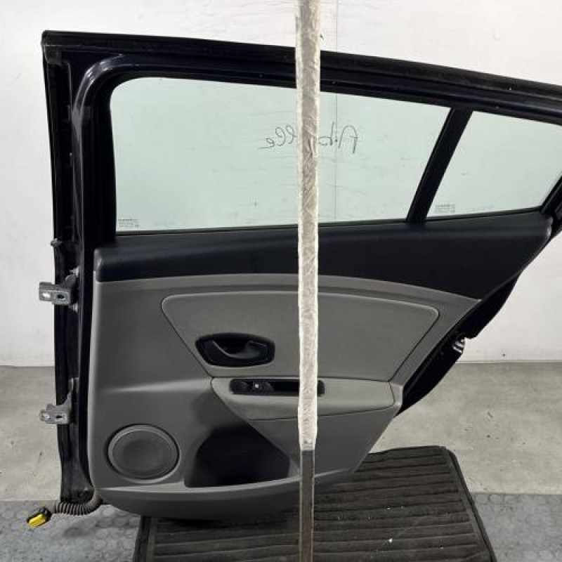 Porte arriere droit RENAULT MEGANE 3 Photo n°7