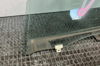 Vitre avant gauche RENAULT MEGANE 3