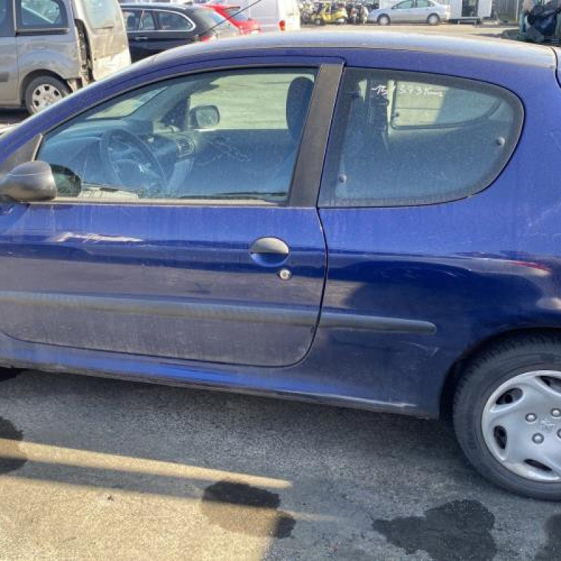 Moteur PEUGEOT 206 Photo n°10