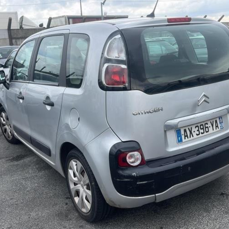 Pare choc avant CITROEN C3 PICASSO Photo n°8