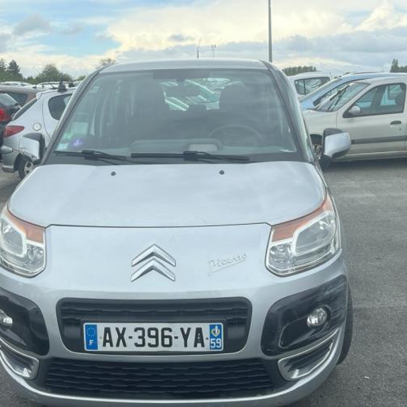 Pare choc avant CITROEN C3 PICASSO Photo n°15
