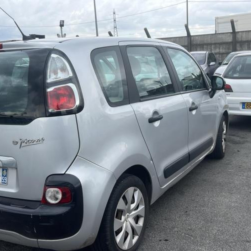 Pare choc avant CITROEN C3 PICASSO Photo n°16