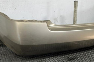 Pare choc arriere NISSAN PRIMERA 4