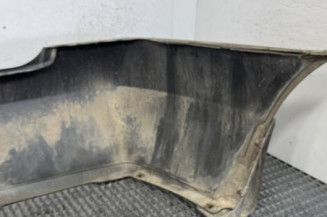 Pare choc arriere NISSAN PRIMERA 4