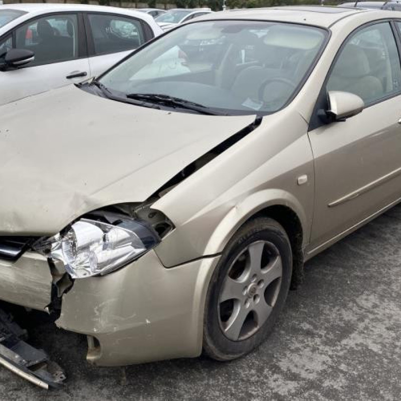 Pare choc arriere NISSAN PRIMERA 4 Photo n°7