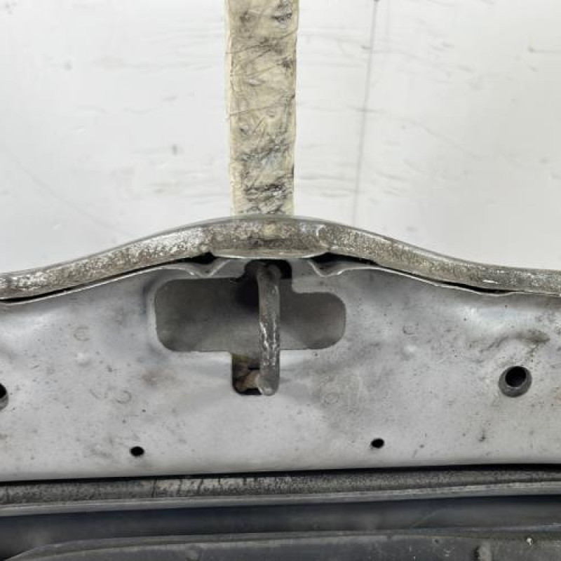 Capot TOYOTA YARIS 1 Photo n°6