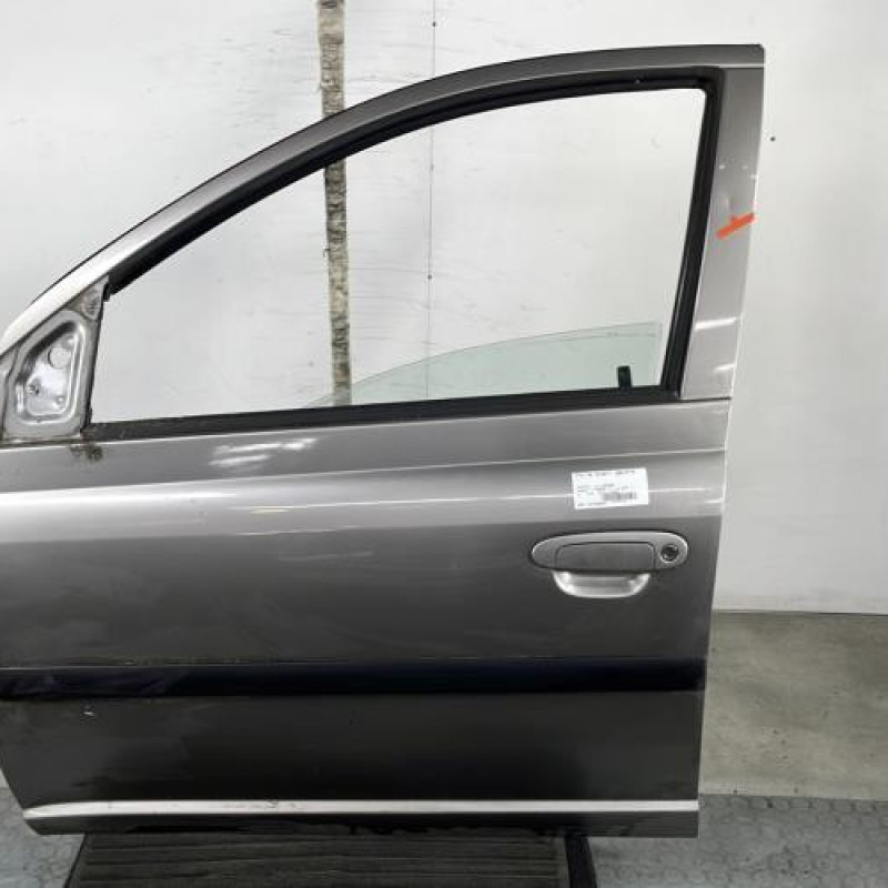 Porte avant gauche TOYOTA YARIS 1 Photo n°1