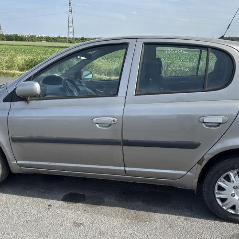 Porte avant gauche TOYOTA YARIS 1 Photo n°13