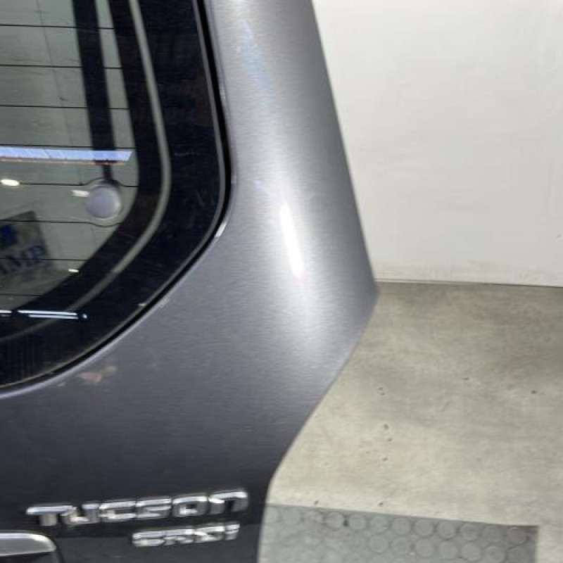 Malle/Hayon arriere HYUNDAI TUCSON 1 Photo n°4