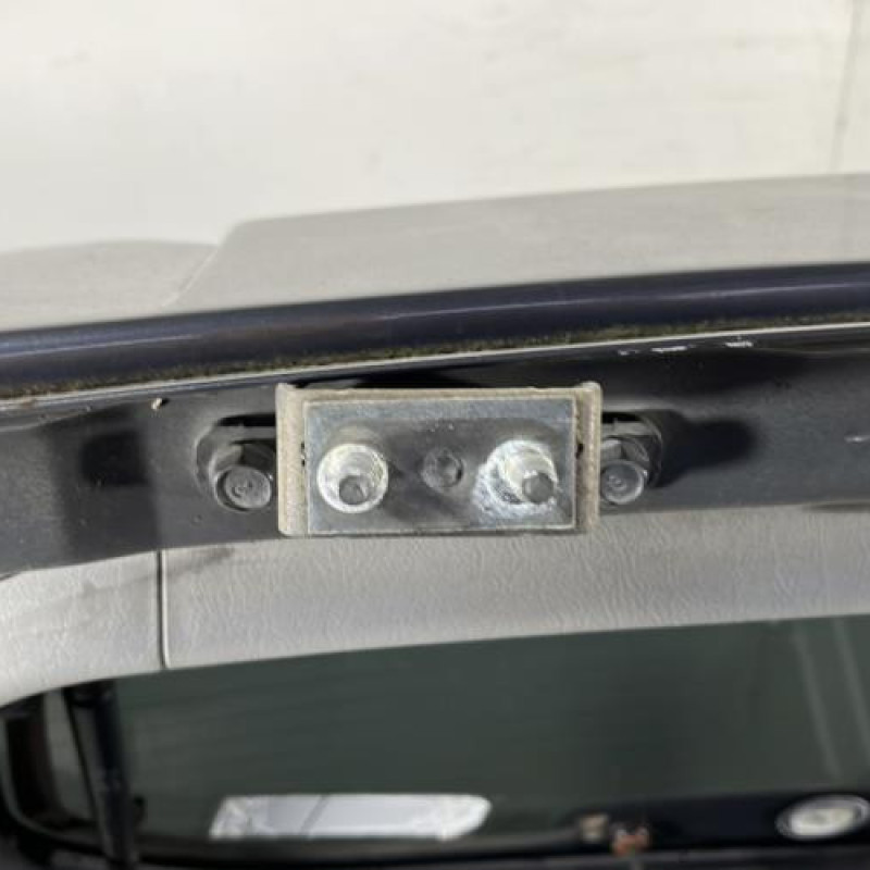 Malle/Hayon arriere HYUNDAI TUCSON 1 Photo n°8