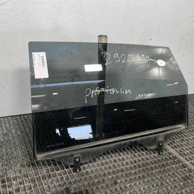 Vitre arriere gauche HYUNDAI TUCSON 1 Photo n°3