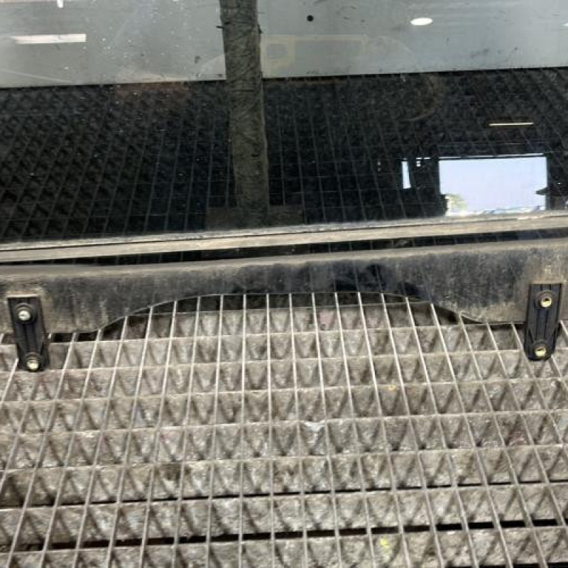 Vitre arriere gauche HYUNDAI TUCSON 1 Photo n°4