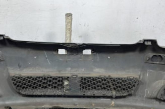 Pare choc avant TOYOTA YARIS 1