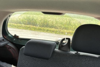 Pare choc avant TOYOTA YARIS 1