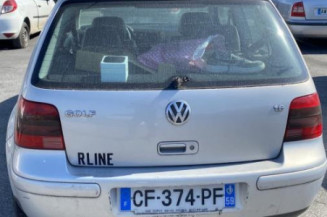 Custode arriere droit VOLKSWAGEN GOLF 4