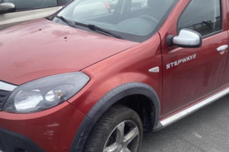 Pare choc avant DACIA SANDERO 1