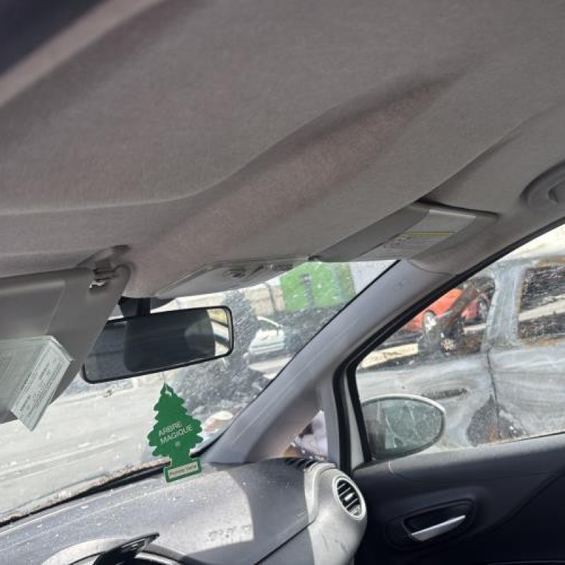 Aile avant gauche FIAT GRANDE PUNTO Photo n°16