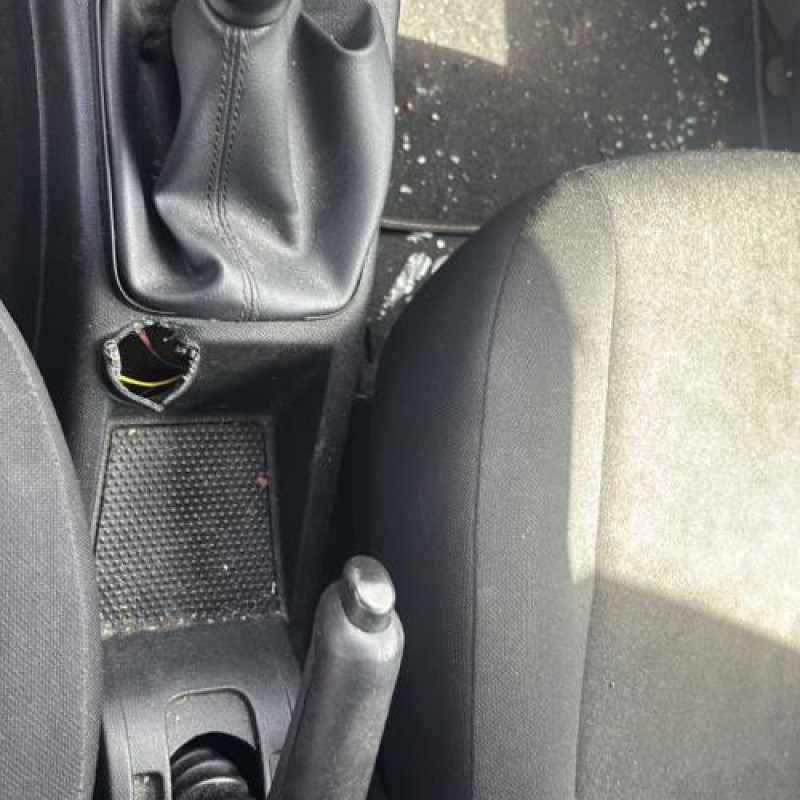Aile avant gauche FIAT GRANDE PUNTO Photo n°17