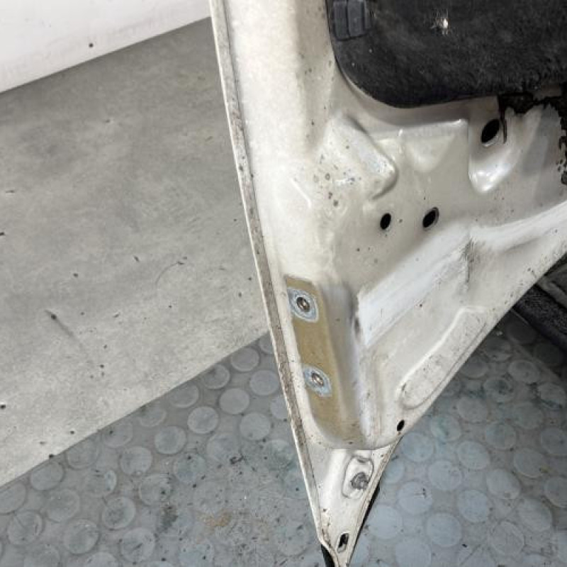 Capot FIAT GRANDE PUNTO Photo n°7