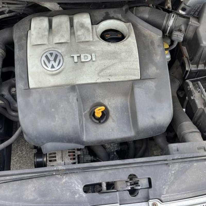 Calandre VOLKSWAGEN POLO 4 Photo n°13