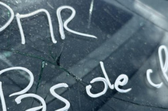 Calandre VOLKSWAGEN POLO 4