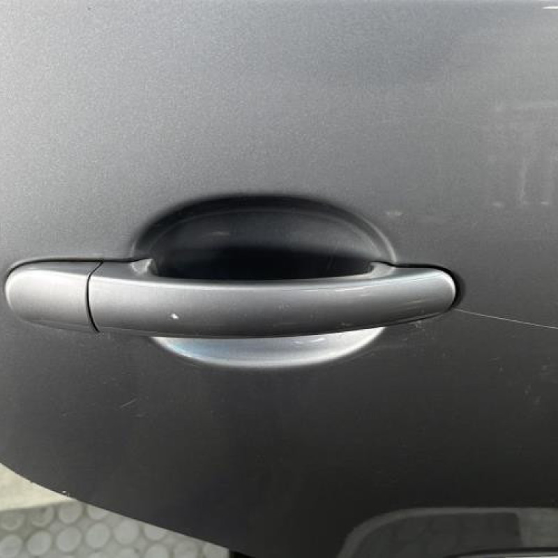 Porte arriere droit VOLKSWAGEN POLO 4 Photo n°2