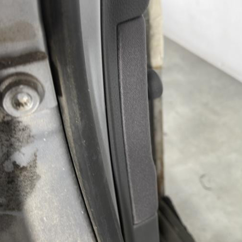 Porte arriere droit VOLKSWAGEN POLO 4 Photo n°4