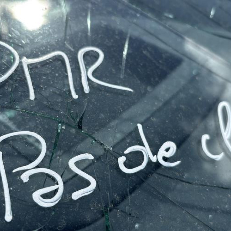 Porte arriere droit VOLKSWAGEN POLO 4 Photo n°17