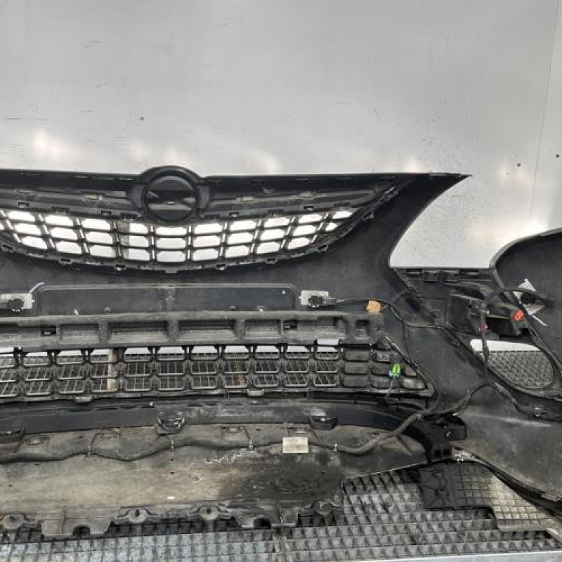Pare choc avant OPEL ZAFIRA TOURER C Photo n°5