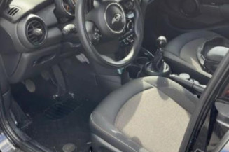 Vitre arriere gauche MINI MINI 3 F55