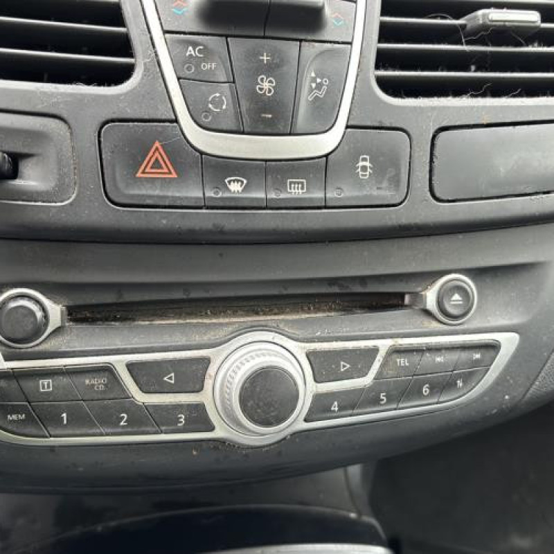 Interrupteur de leve vitre avant droit RENAULT LAGUNA 3 Photo n°20