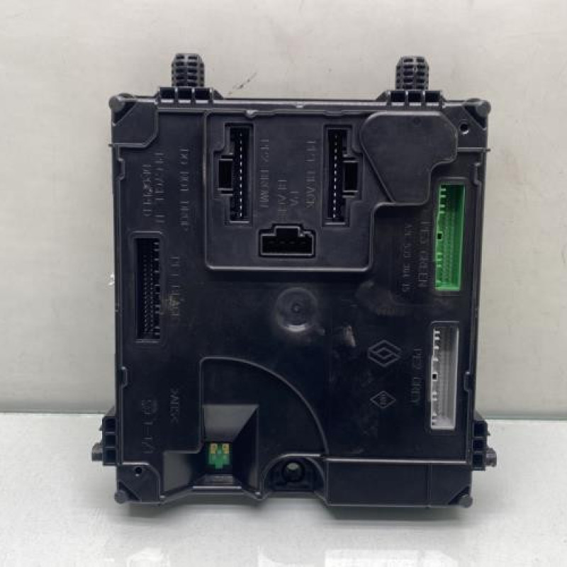 Boitier BSI RENAULT LAGUNA 3 Photo n°1