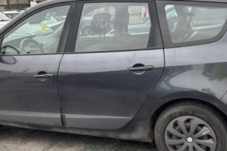 Moteur essuie glace avant gauche RENAULT GRAND SCENIC 3