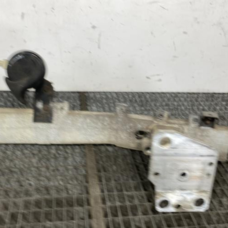 Renfort pare choc avant (traverse) RENAULT GRAND SCENIC 3 Photo n°6