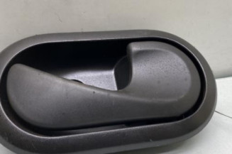 Poignee interieur arriere droit DACIA SANDERO 1 Photo n°1