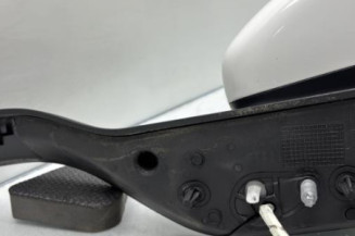 Retroviseur droit PEUGEOT 208 1