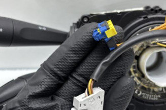 Com (Bloc Contacteur Tournant+Commodo Essuie Glace+Commodo Phare) PEUGEOT 208 1
