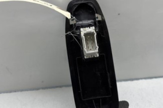 Interrupteur de leve vitre avant droit PEUGEOT 208 1