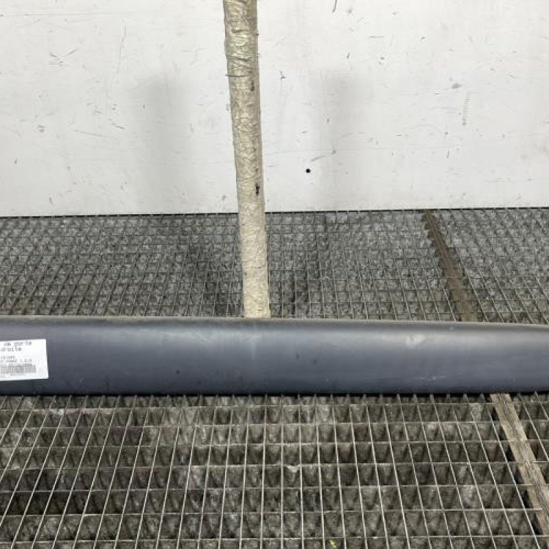 Baguette de porte arriere droite CITROEN XSARA PICASSO Photo n°1